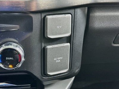 2027 Ford Super Duty F-350 SRW Lariat