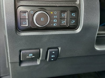 2027 Ford Super Duty F-350 SRW Lariat