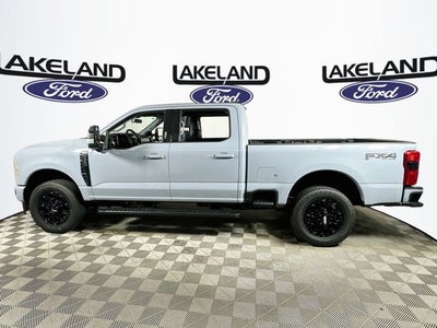 2027 Ford Super Duty F-350 SRW Lariat