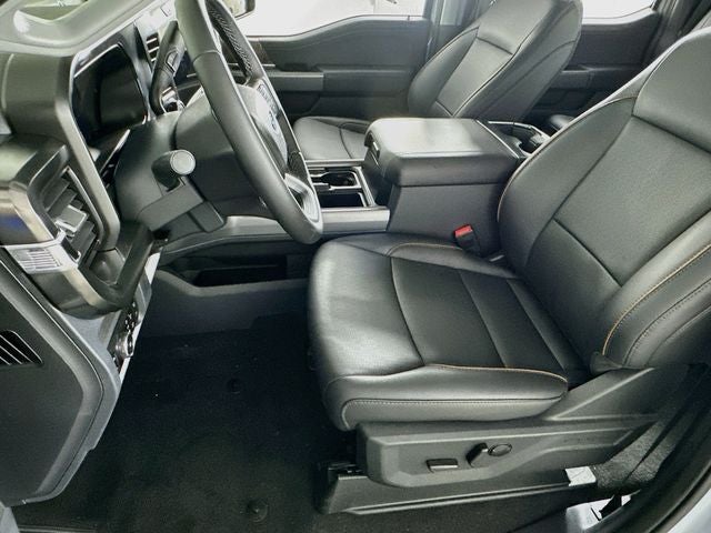 2027 Ford Super Duty F-350 SRW Lariat