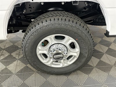 2026 Ford Super Duty F-350 SRW XLT