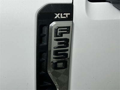 2026 Ford Super Duty F-350 SRW XLT