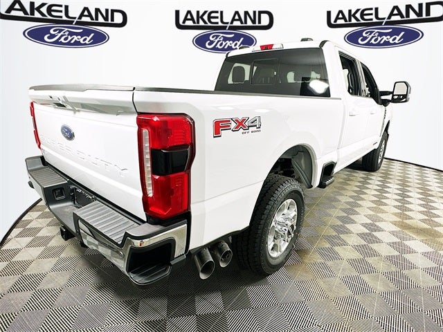 2026 Ford Super Duty F-350 SRW XLT