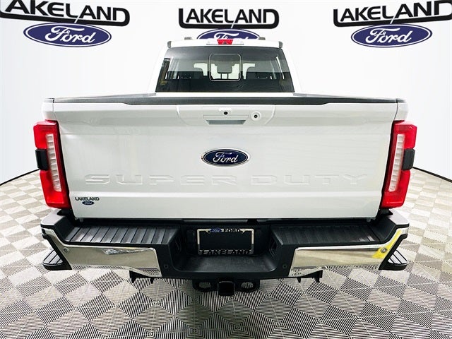 2026 Ford Super Duty F-350 SRW XLT