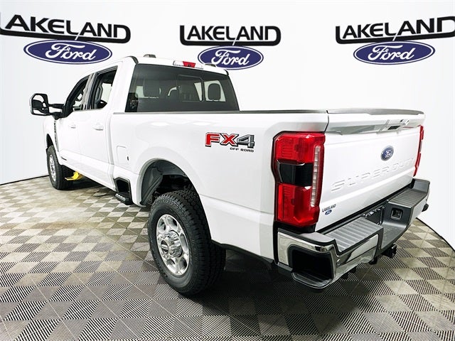 2026 Ford Super Duty F-350 SRW XLT