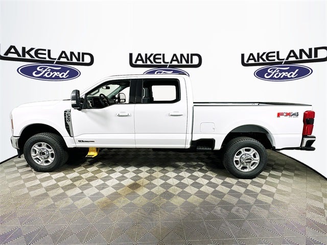 2026 Ford Super Duty F-350 SRW XLT