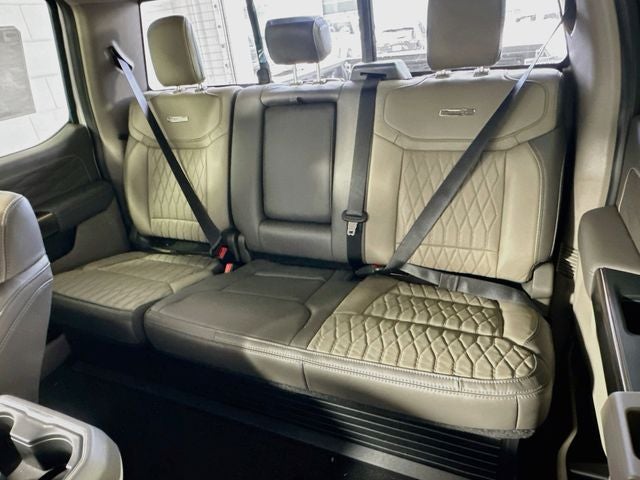 2026 Ford Super Duty F-350 DRW Platinum DRW