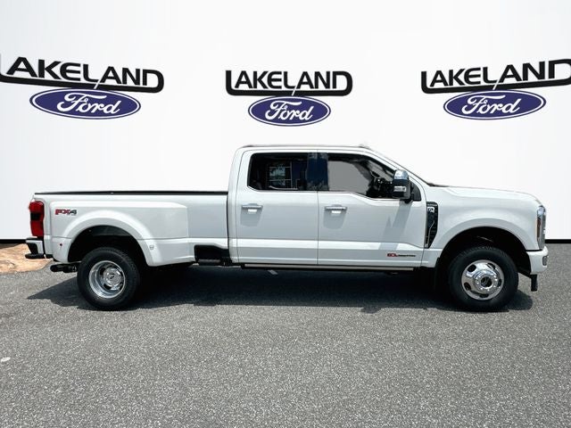 2026 Ford Super Duty F-350 DRW Platinum DRW