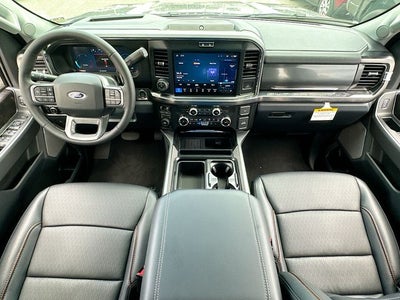 2026 Ford Super Duty F-350 DRW Lariat DRW
