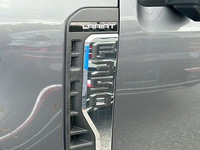 2026 Ford Super Duty F-350 DRW Lariat DRW