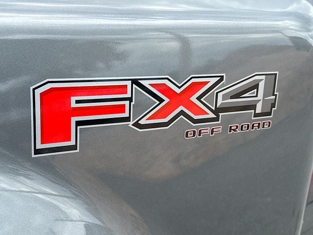 2026 Ford Super Duty F-350 DRW Lariat DRW