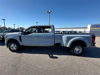2026 Ford Super Duty F-350 DRW Platinum