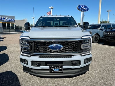 2026 Ford Super Duty F-350 DRW Platinum