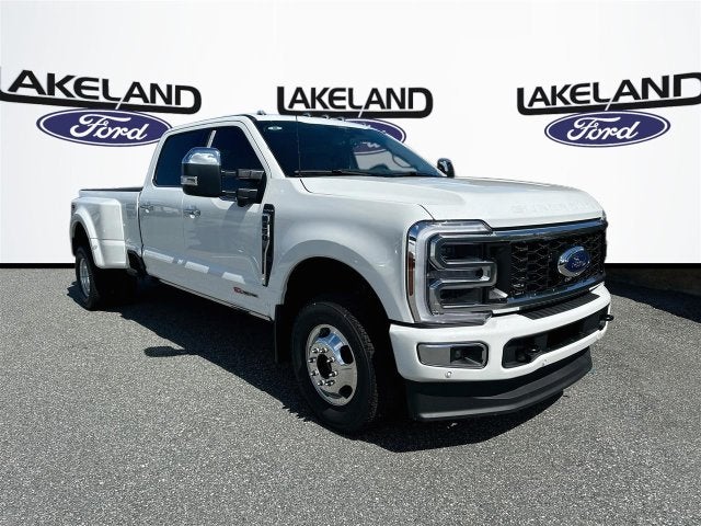 2026 Ford Super Duty F-350 DRW Platinum DRW