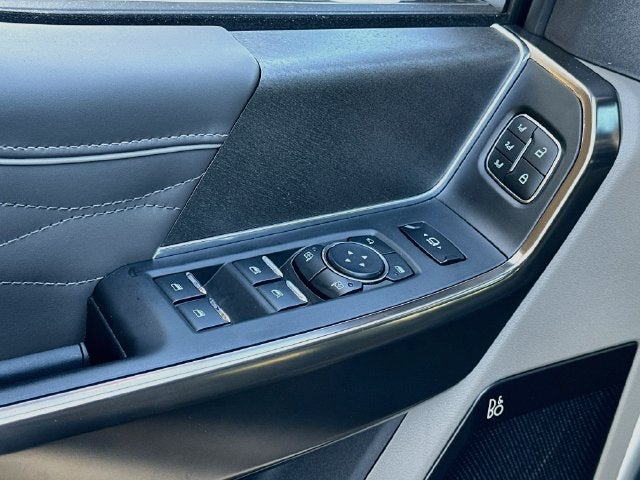 2026 Ford Super Duty F-350 DRW Platinum DRW