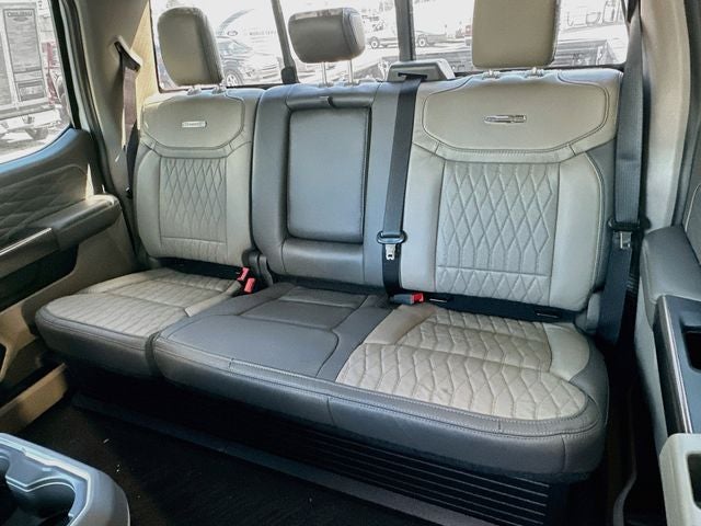 2026 Ford Super Duty F-350 DRW Platinum DRW