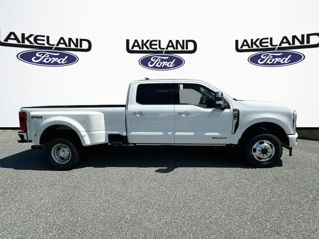 2026 Ford Super Duty F-350 DRW Platinum DRW