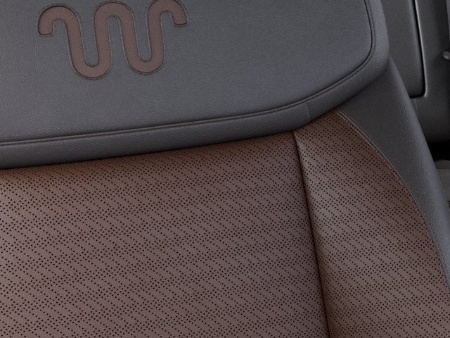 2027 Ford Super Duty F-350 DRW King Ranch DRW