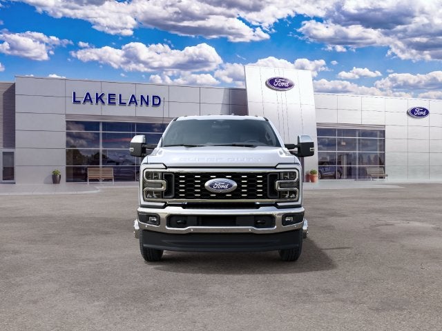 2027 Ford Super Duty F-350 DRW King Ranch DRW