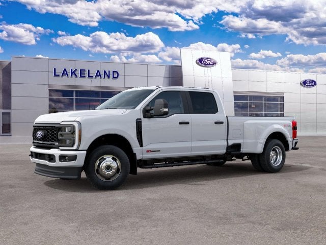 2027 Ford Super Duty F-350 DRW XL DRW