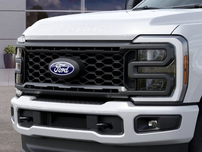 2027 Ford Super Duty F-350 DRW XL DRW