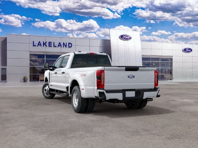 2027 Ford Super Duty F-350 DRW XL DRW