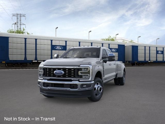 2026 Ford Super Duty F-350 DRW Lariat DRW