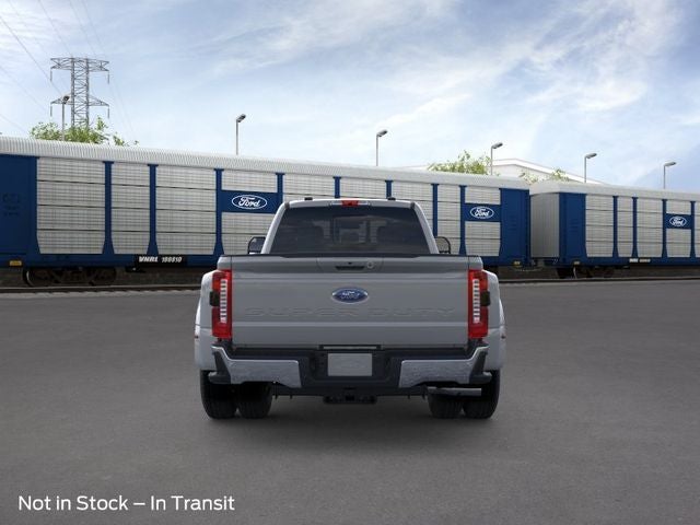 2026 Ford Super Duty F-350 DRW Lariat DRW