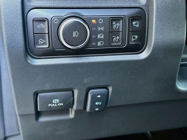 2026 Ford Super Duty F-350 DRW Lariat DRW