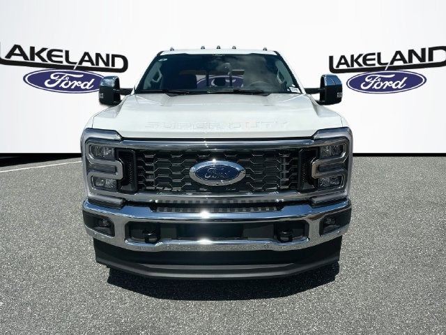 2026 Ford Super Duty F-350 DRW Lariat DRW