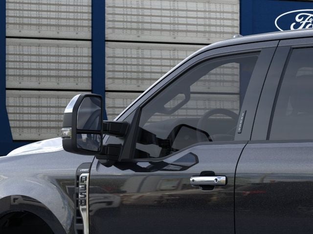 2026 Ford Super Duty F-350 DRW Lariat DRW