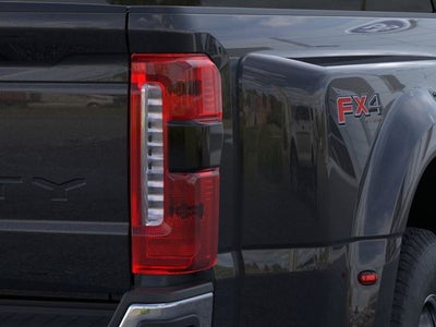 2026 Ford Super Duty F-350 DRW Lariat DRW