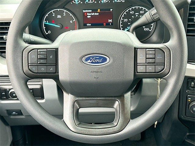 2026 Ford Super Duty F-350 DRW XL