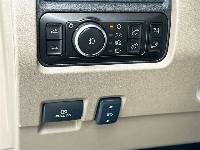 2026 Ford Super Duty F-450 DRW Platinum