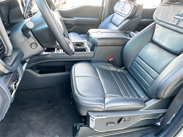 2026 Ford Super Duty F-450 DRW Platinum