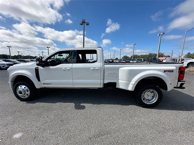 2026 Ford Super Duty F-450 DRW Platinum