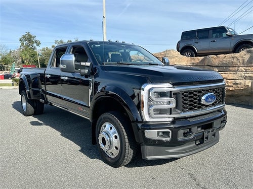 2026 Ford Super Duty F-450 DRW Platinum