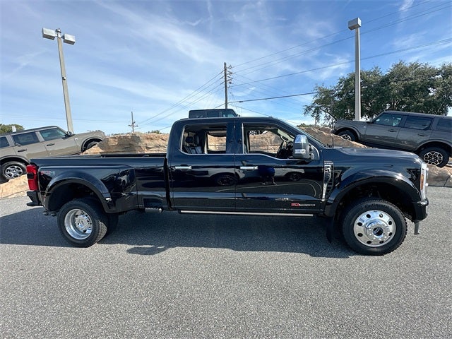 2026 Ford Super Duty F-450 DRW Platinum
