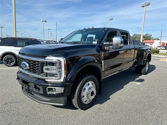 2026 Ford Super Duty F-450 DRW Platinum