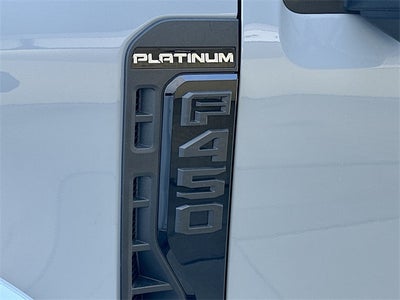2026 Ford Super Duty F-450 DRW Platinum