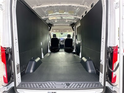 2026 Ford Transit Cargo Van Base