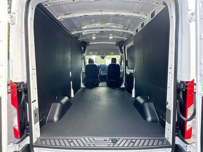 2026 Ford Transit Cargo Van Base