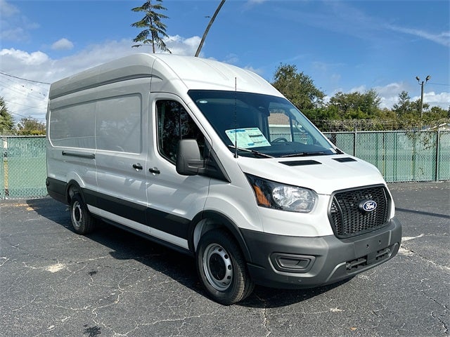 2026 Ford Transit Cargo Van Base