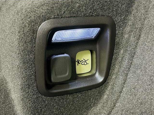 2025 Chevrolet Corvette E-Ray 2LZ