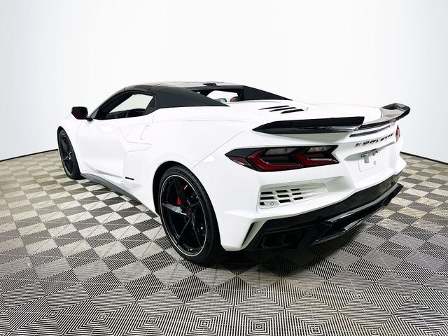 2025 Chevrolet Corvette E-Ray 2LZ