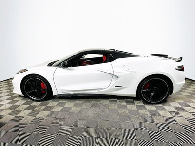 2025 Chevrolet Corvette E-Ray 2LZ