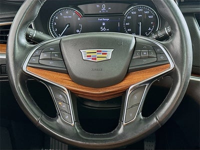 2022 Cadillac XT5 Premium Luxury