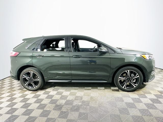 2022 Ford Edge ST