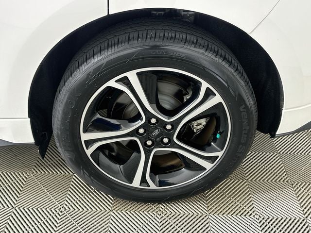 2023 Ford Edge ST