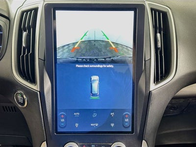 2022 Ford Edge SE
